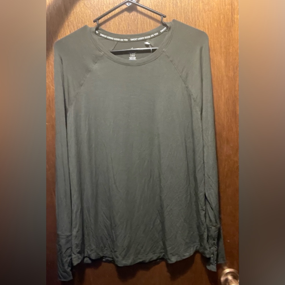 offline by aerie thumbs up t-shirt